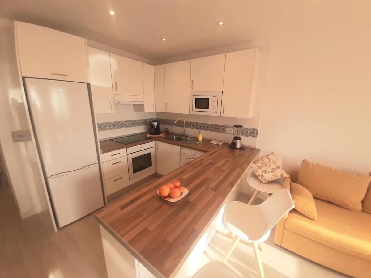1 Bedroom Giuly Sea Views In Los Cristianos Los Cristianos  Exteriör bild